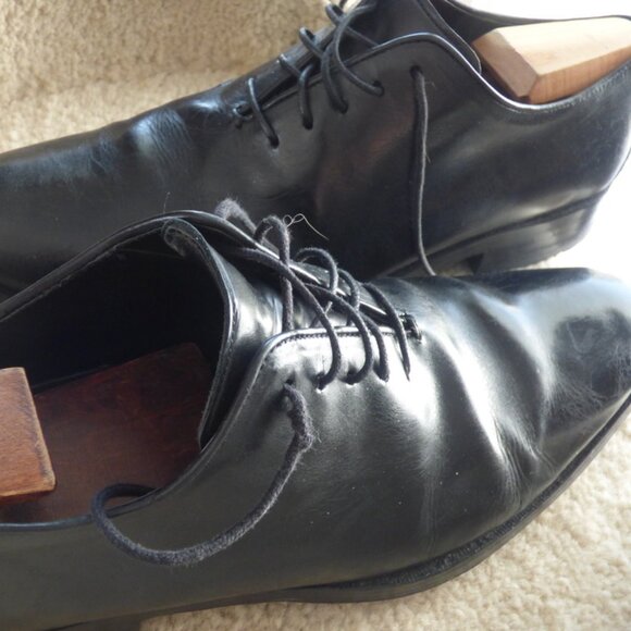 Cole Haan Black Laceups Whole-cut Leather Construction - Picture 4 of 12